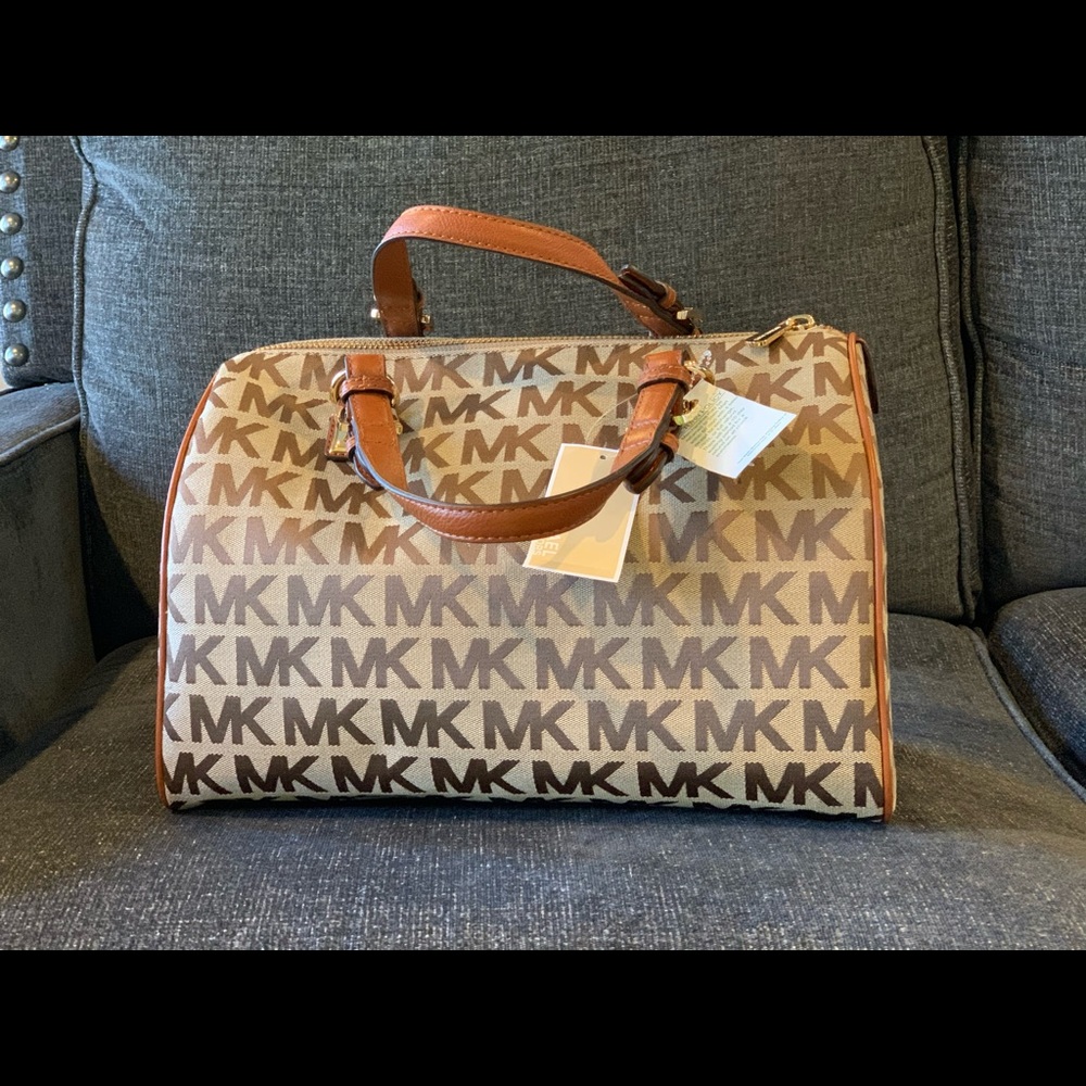 Michael Kors tote